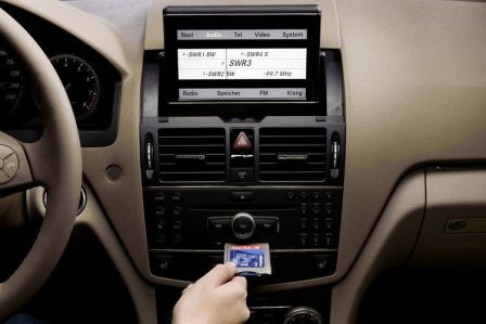 Multimedia interface mercedes w204 die 1140